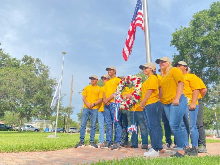 Auburndale High School’s ROTC Collaborates With Mayor And Auburndale City Staff To Honor Fallen Veterans