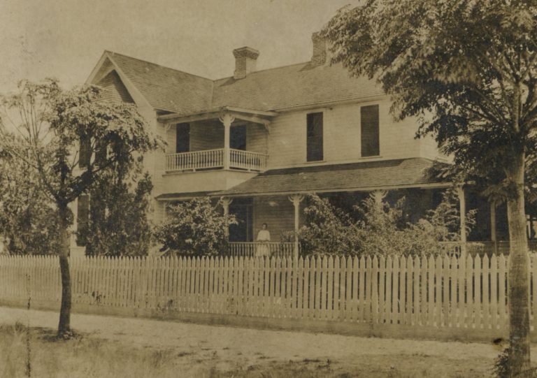Baynard House In Auburndale – A Historic Gift For The Present
