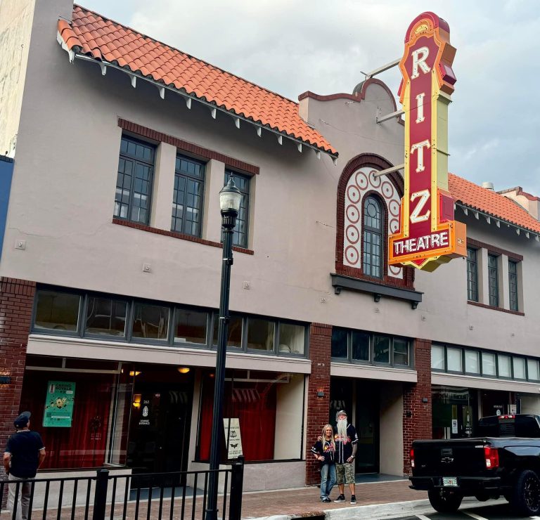 The Ritz Theatre in Winter Haven Receives 40th AED Donated by Culpepper’s Cardiac Foundation